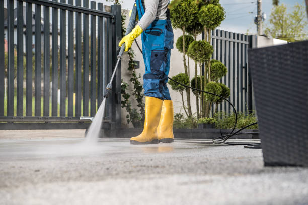 Best Sidewalk Pressure Washing  in Ponder, TX