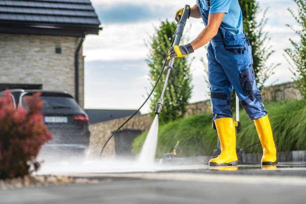 Best Deck Cleaning Services  in Ponder, TX